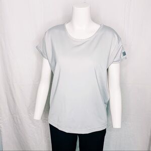 🦩2/$25 Reebok / T-Shirt - Size M